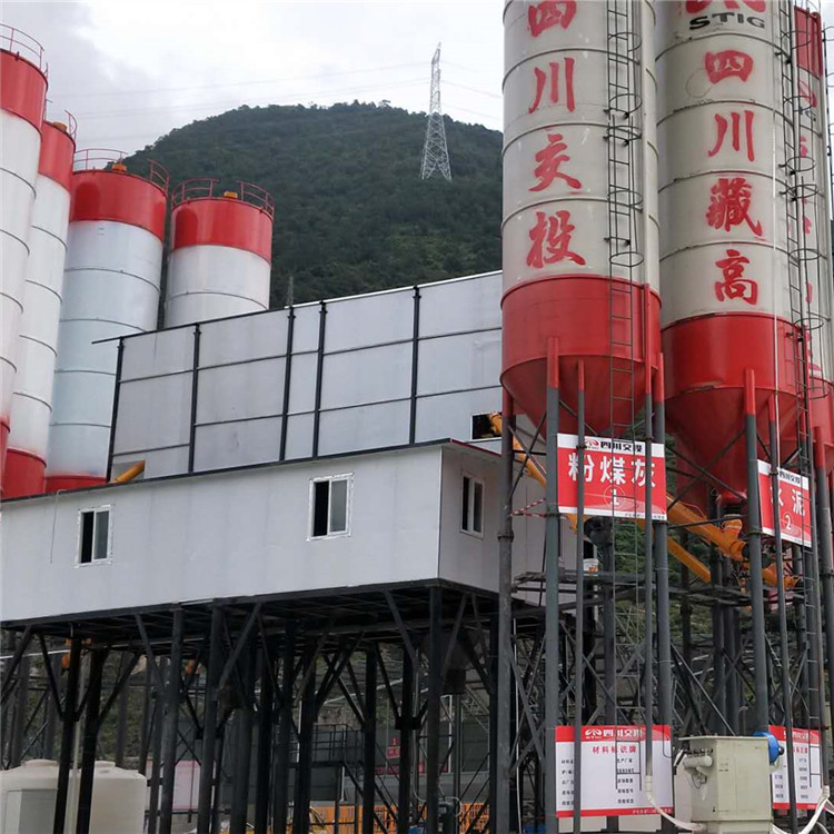 180攪拌站設(shè)備功率，180的商混站建設(shè)需要多少錢？