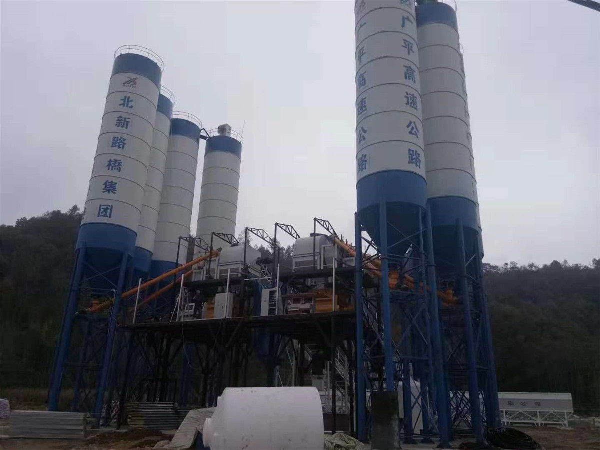 HZS120型混凝土攪拌站產(chǎn)量如何？適合多大的工程？